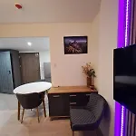 Smart Apartment2 And Parking 아파트 바르샤바