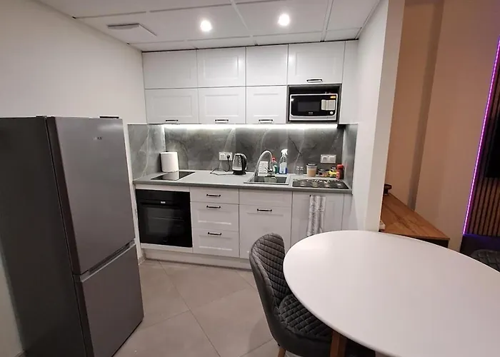 Smart Apartment2 And Parking * Warschau