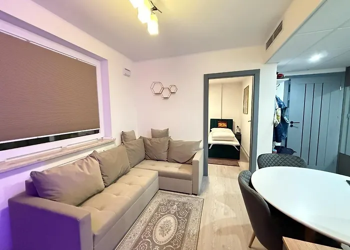 Smart Apartment2 And Parking * Warschau